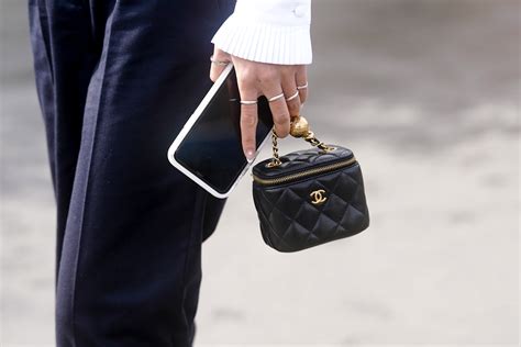 chanel small pouch|mini micro 31 bag chanel.